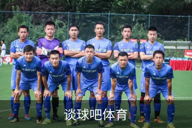 谈球吧体育公司简介图片